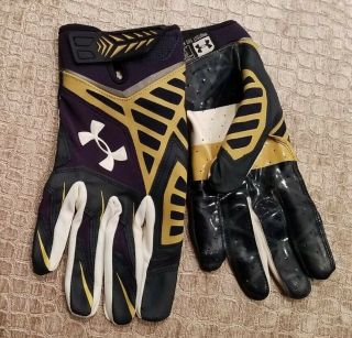 Notre Dame Football Team Issued Player Worn Under Armour Gloves - Size Xl
