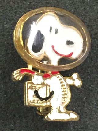 Vintage Snoopy Astronaut Pin Enamel Lapel Pin - United Features