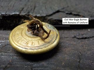 Old Rare Vintage Antique Civil War Relic Eagle Coat Button Remains Uniform/ Gold
