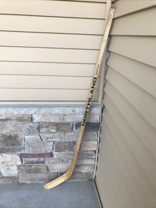 Vintage Northland Wood Ice Hockey Stick (mustang) 714c Left