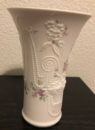Vintage Kaiser White Porcelain Vase West Germany 6” X 4”