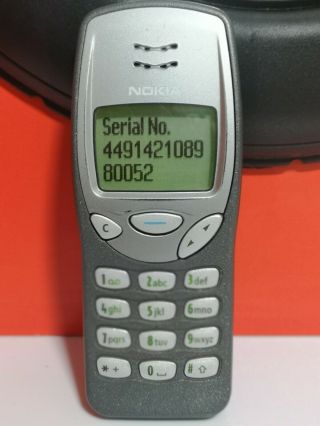Orginal Nokia 3210 Old & Vintage - Black  Cellular Phone 3