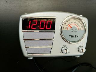 Vintage Timex Electric Clock/radio Model T247s