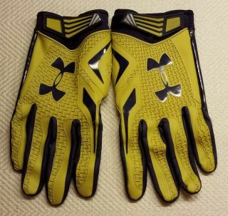 Notre Dame Football Team Issued Player Worn Under Armour Gloves - Size Xxl