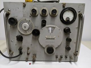 Vintage Hewlett Packard Uhf Signal Generator Model 614a