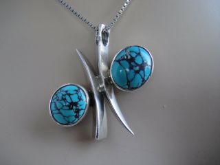 Vtg Modernist Sterling Silver Spider Web Turquoise Pendant W/ Chain