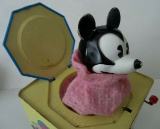 Vintage Walt Disney Mickey Mouse & Friends Tin Metal Jack - In - The - Box Wind - Up Toy 2