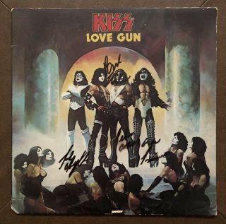 Vintage 1977 Kiss Love Gun Lp Nblp - 7057 Casablanca
