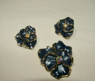 Vintage AB Rhinestone Brooch Pin and Earring Set Blue Violets Flower 3