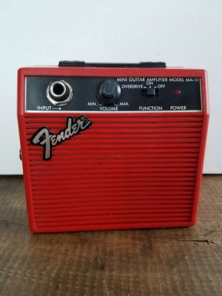 Vintage Fender Mini Portable Clip On Guitar Amp Amplifier Model Ma - 10 In Red.