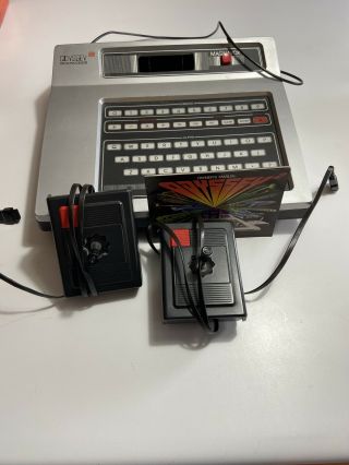 Vintage Magnavox Odyssey 2 Microprocessor Video Game Console Controllers No Cord