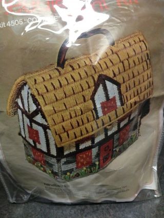 Vintage Bucilla Needlepoint Handbag Kit 4505 " Cottage " Wool Yarn/handle Usa