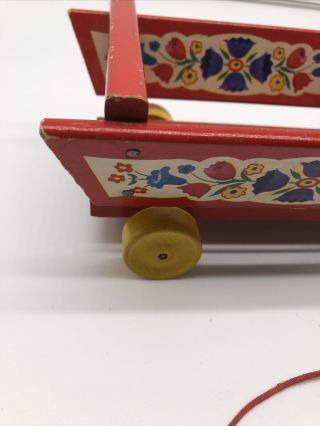 ANTIQUE/ VINTAGE FISHER PRICE 400 MOTHER HEN WITH CART PULL TOY 2
