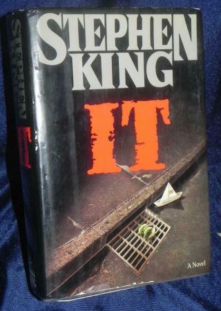 It First Edition First Printing By Stephen King 1986 With Dust Jacket