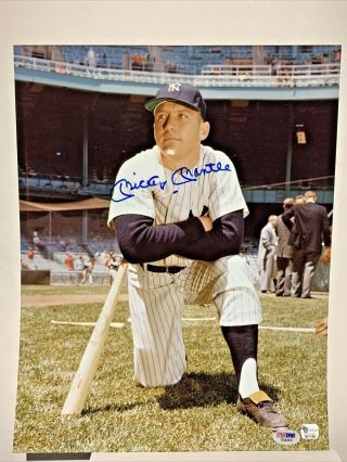 Mickey Mantle Ny Yankees Signed Autograph Photo 11”x14” Psa/dna