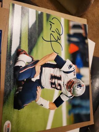 Tom Brady Autographed Photo 8x10 With In Psa/dna