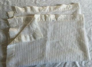 Vintage Acrylic Baby Blanket Beacon Wpl 1675 White Cream Nylon Edge Cozy Warm
