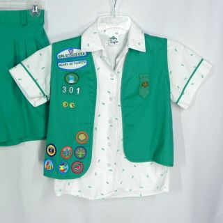 Vintage 90s Girl Scouts Juniors Uniform Vest Patches Pins Shirt Shorts Green 2