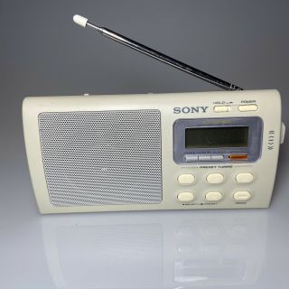 Sony Liv Icf - M410v Tv Weather Am/fm 4 - Bands Portable Radio Vintage