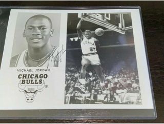 1984 Chicago Bulls Michael Jordan Press Rookie Signed 8 X 10 Photo