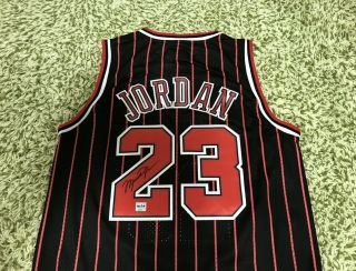 Nba Chicago Bulls 23 Michael Jordan Autograph Signed Str Jersey Basketball -