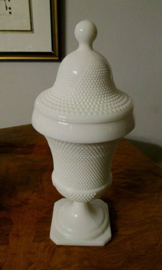 Vintage L.  E.  Smith Glass Antique Pharmacy Apothecary Hobnail Milk Glass Jar