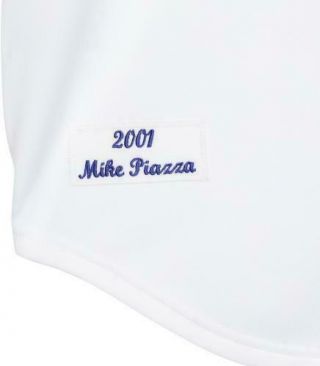 Mike Piazza NY Mets Signed M&N White 2001 Authentic Jersey & 