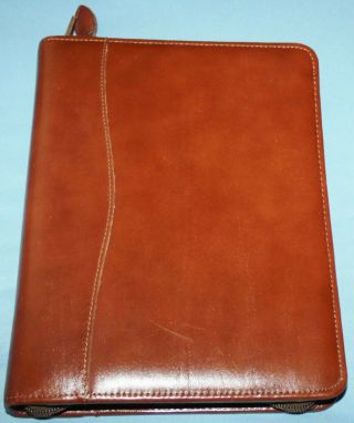 Vtg Day - Timer Caramel Brown Leather Classic Zip 7 - 1 1/8 " Rings Planner Binder