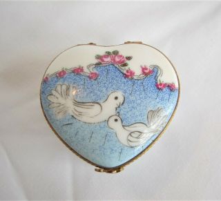 Vintage Limoges France Porcelain Trinket Box Heart W/ Love Birds & Rings
