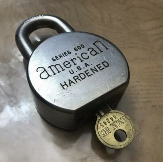 Vintage American U.  S.  A.  Hardened Padlock Series 600 Ohh With One Key