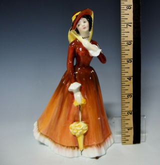 Royal Doulton Figurine HN2705 ' JULIA ' 7 - 1/2 