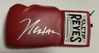 Julio Cesar Chavez Signed Red Cleto Boxing Glove Mexico Hall Of Fame Jsa