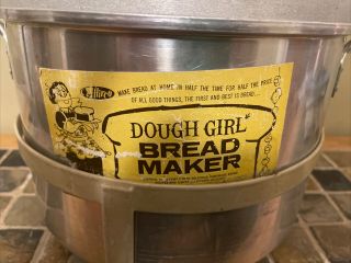 Vintage HIRCO DOUGH GIRL BREAD MAKER Hand Crank Dough Mixer 2