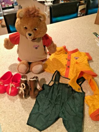 Vintage Teddy Ruxpin Doll 1985 Worlds Of Wonder,  Extra Clothes Has Battery Cover