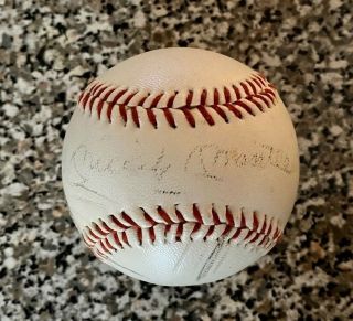 Mickey Mantle Signed Baseball Psa Dna Authentication With Case Yankees Jeter