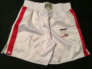 Julio Cesar Chavez Signed Mexico Cleto Reyes Boxing Trunks " Hof 2011 " Psa