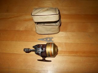 Vintage Fishing reel Ted Williams 230 Sears Roebuck and CO,  well 2