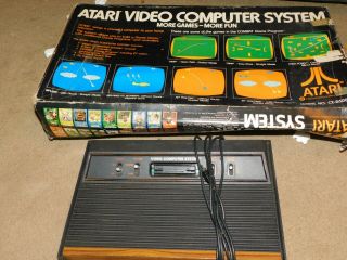 Vintage Atari Video Computer System Box With Manuals,  2 Controllers complete 3