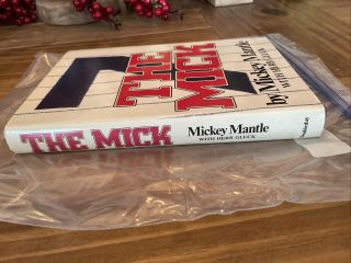 Mickey Mantle Autographed ' The Mick ' 1st Edition Hardback Cover Book 5