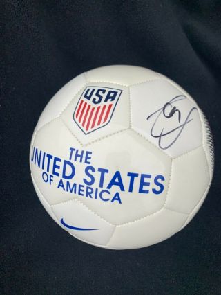 Christian Pulisic Signed Usmnt Nike Usa Soccer Ball Chelsea