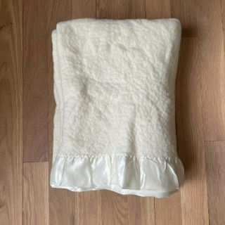 Vintage Vtg Chatham Wool Blanket Satin Trim 100 Wool Ivory 62.  5”x 84”