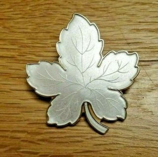 Vintage Denmark Sterling Silver White Enamel Maple Leaf Brooch Meka Reklamegaver