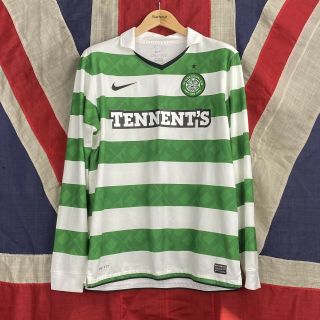 Celtic Football Shirt Vintage Long Sleeve 2010 - 2012