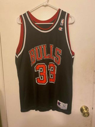 Vintage Scottie Pippen Chicago Bulls Jersey