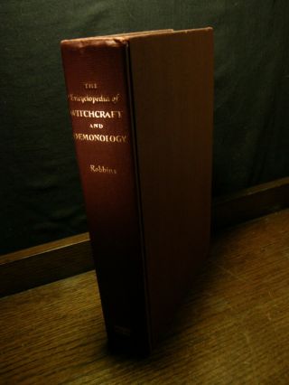 99p? - The Encyclopedia Of Witchcraft & Demonology - Robbins Occult Devil Satan