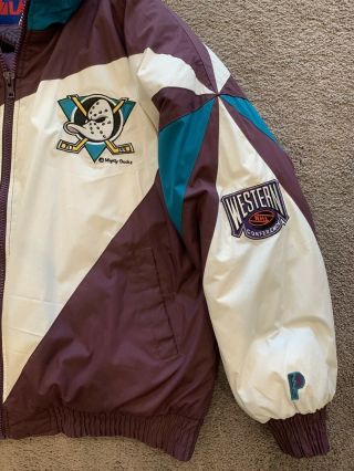 Vintage 1990 ' s Anaheim Mighty Ducks Pro Player Puffer Jacket Size XL Big Logo 2