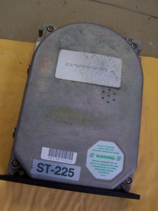 Vintage Seagate St - 225 20mb Mfm Hard Drive From 8088 System
