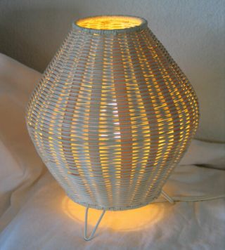 Vintage Ikea Natural Rattan Wicker Table / Mood / Accent Lighting Lamp - Retired