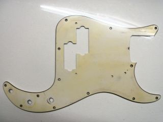 Fender Precision Bass 3ply Pickguard Vintage Real Life Relic