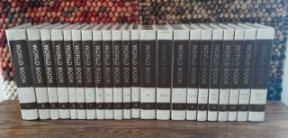 1972 The World Book Encyclopedia Complete Set A - Z 22 Volumes